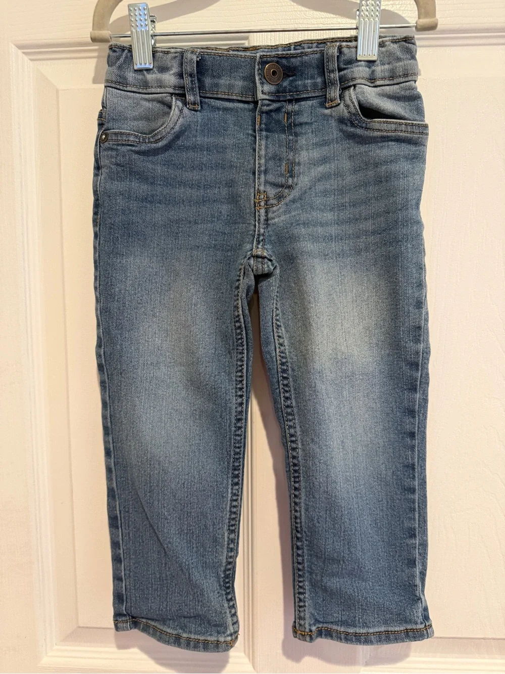 Lot of 4 OshKosh B’gosh Boys Jeans 3T Bundle Straight Classic Multiple Washes - Picture 5 of 14